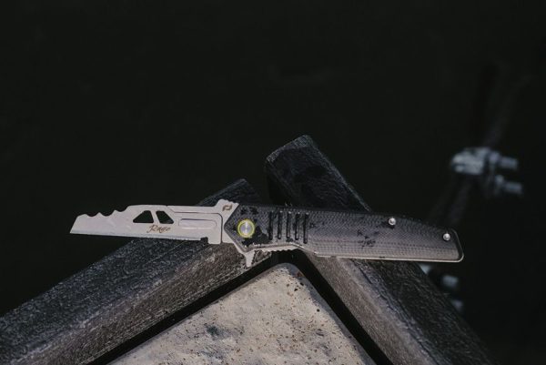 Schrade Nitro Enrage 7 Framelock Assisted - Black G10