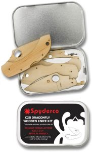 SCWDKIT1.jpg Spyderco Dragonfly C28 Wooden Knife Kit