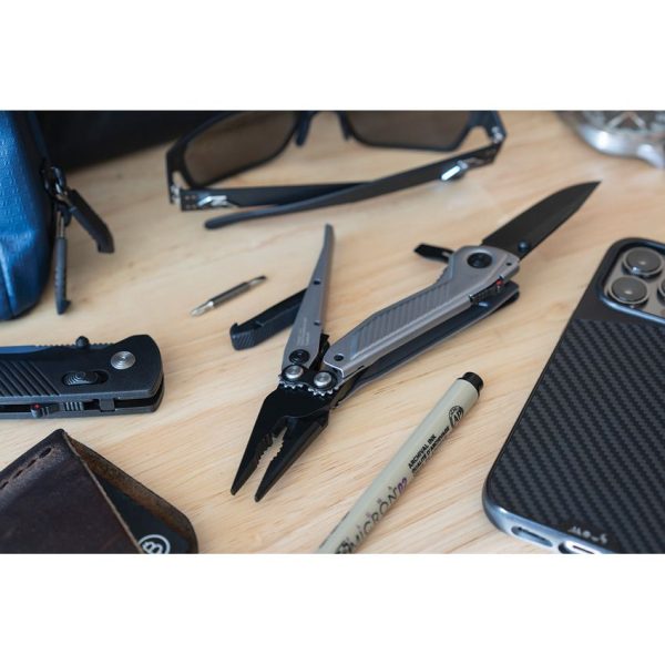 SOG Flash MT Multi Tool Silver Aluminum Folding Knife Pliers