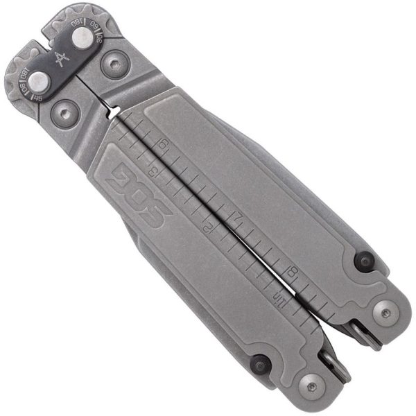 SOG PowerAccess Assist Multi Tool 16-in-1 Black Nylon Sheath