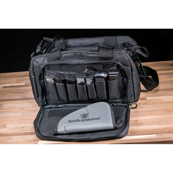 Smith & Wesson Recruit Tactical Range Bag Black 22" Dual Zip
