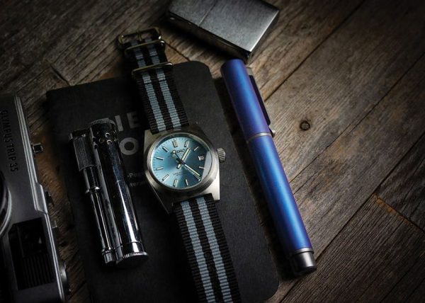 TECHMT02TBR_add_04.jpg TEC Accessories Hi-MARKR Ti Blue Raspberry Tactical Pen EDC