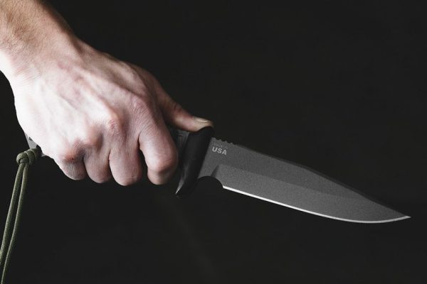 TOPS Apache Falcon Fixed Blade 1095 Steel Black Micarta