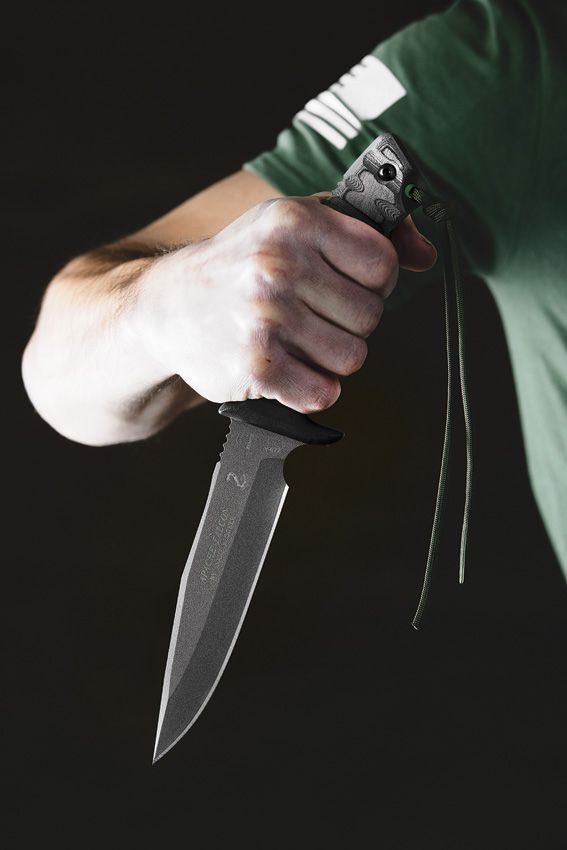 TOPS Apache Falcon Fixed Blade 1095 Steel Black Micarta