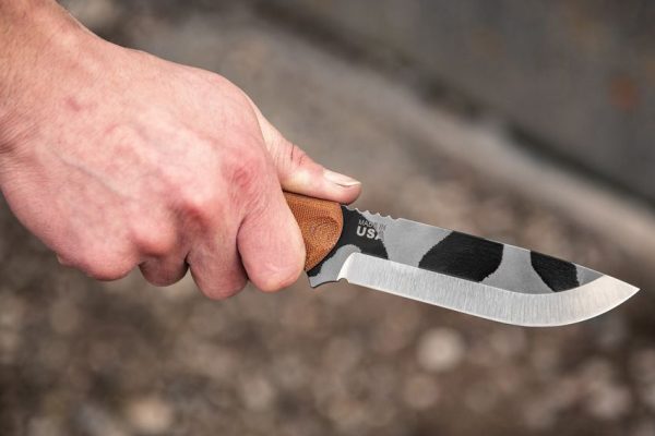 TOPS Fieldcraft BOB Hunter Fixed Blade 1095HC Camo Knife