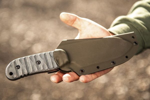 TOPS Stryker Defender 1095 High Carbon Fixed Blade Knife USA