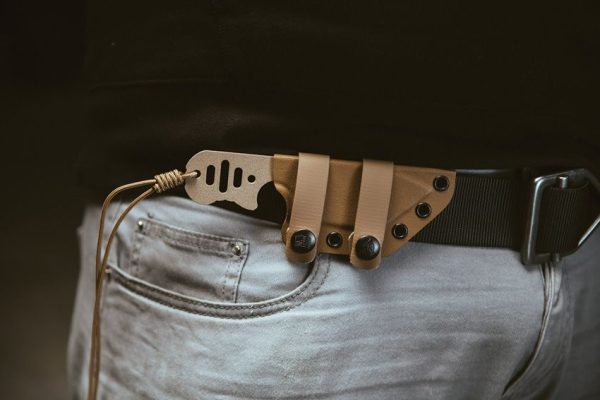 TOPS FDX 66 Fixed Blade Knife 1095 Carbon Steel Coyote Tan