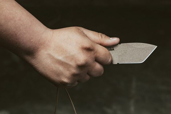 TOPS FDX 66 Fixed Blade Knife 1095 Carbon Steel Coyote Tan