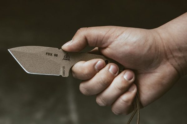 TOPS FDX 66 Fixed Blade Knife 1095 Carbon Steel Coyote Tan