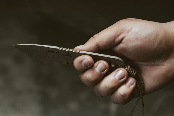 TOPS FDX 66 Fixed Blade Knife 1095 Carbon Steel Coyote Tan