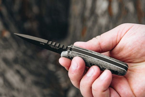 TOPS UTE Utility Fixed Blade Knife 1095 Steel Black Micarta