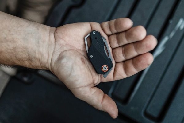 TRUE BERM Keychain Linerlock - Gray TiNi Coated