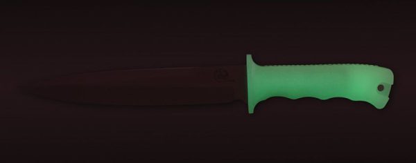 TTKGP8_add_02.jpg Tassie Tiger Knives P8 Pig Sticker - Glow Handle