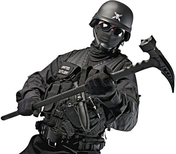 United Cutlery M48 Kommando Tactical Hammer Breaching Tool