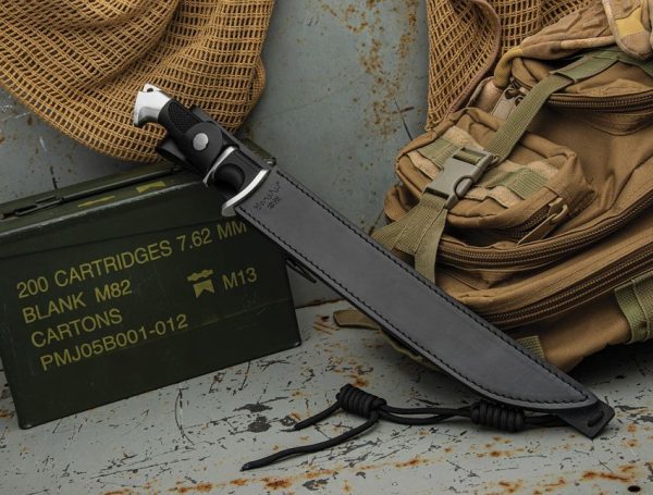 United Cutlery Honsoku Sub Hilt Tanto Fixed Blade 7Cr13 Black