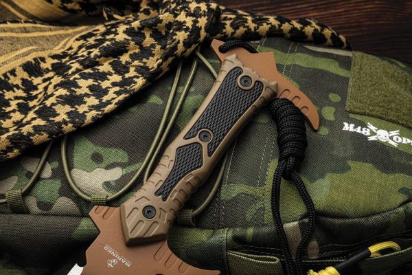 United Cutlery USMC Desert Ops Spartan Fixed Blade Sword