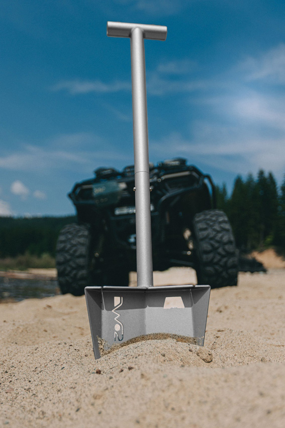DMOS Collective Nomad Shovel Silver 33" Aluminum w/ Pouch