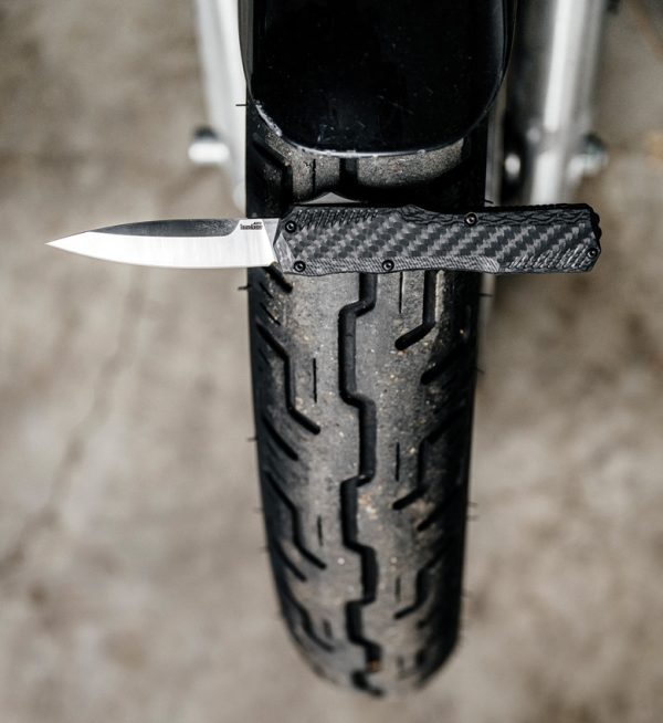 Kershaw Livewire OTF Auto Folding Knife 3.25" CPM MagnaCut Carbon Fiber