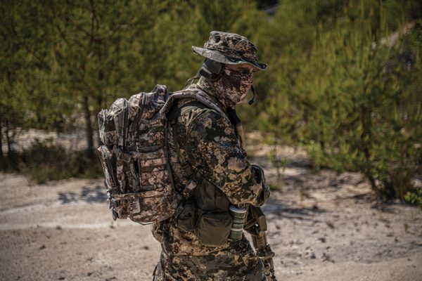 Mil-Tec Assault Backpack Small 20L CIV-TEC WASP I Z1B Camo
