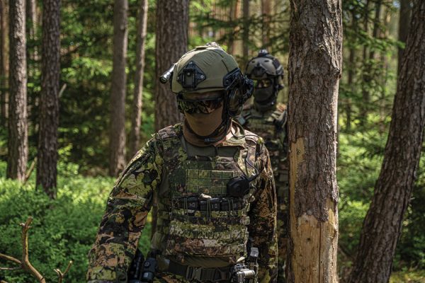 Mil-Tec Gen II Plate Carrier Vest WASP I Z3A Camo