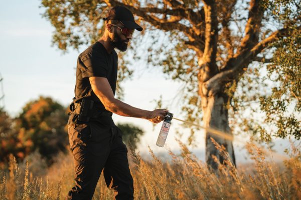 Sabre Frontiersman Bear Spray 9.2oz 30ft Stream