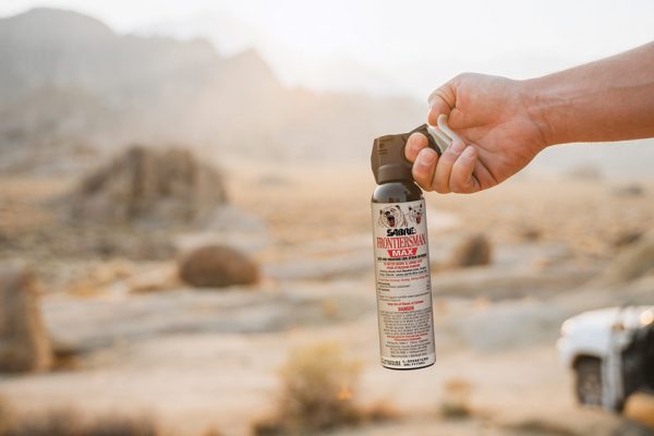 Sabre Frontiersman Bear Spray 9.2oz 30ft Stream