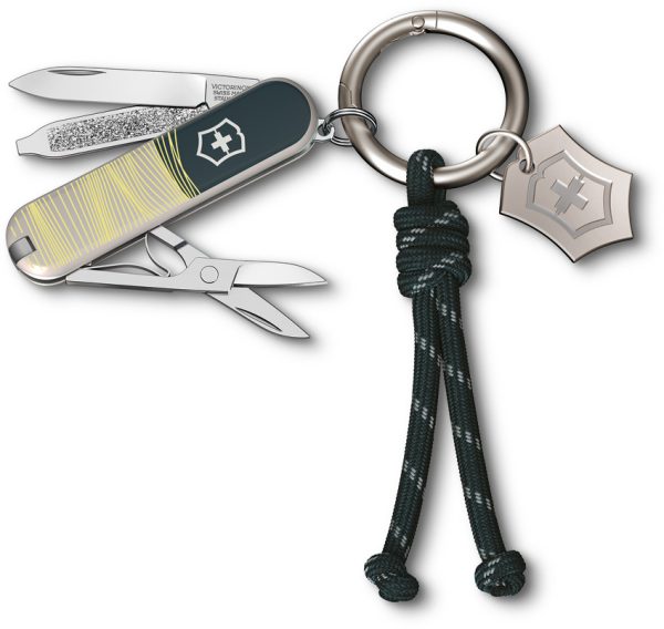 Victorinox Classic SD NY Style Folding Knife 2.5" Closed