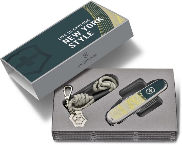 Victorinox Companion NY Style Folding Knife 3.63" Closed