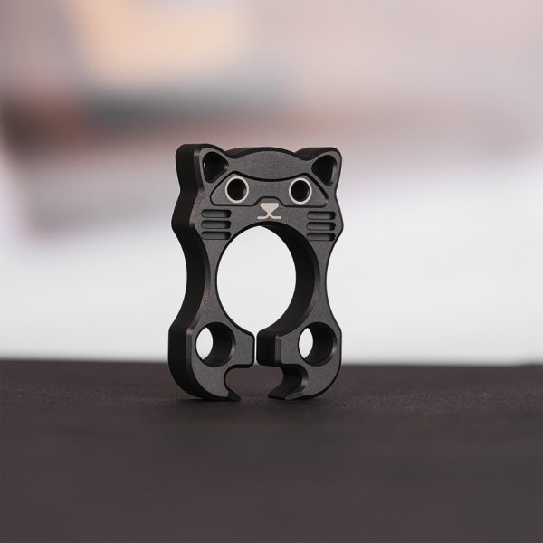 VOSX0121_add_04 Drunk Raccoon Opener Black Ti