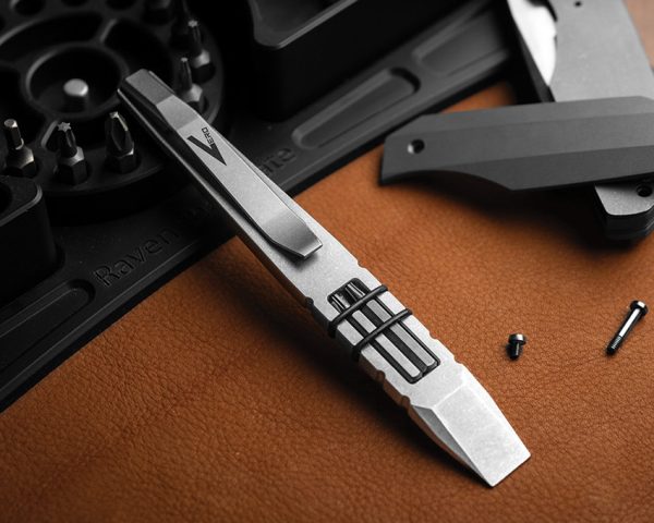 Vero Engineering Fulcrum Full Pocket Tool, 5.25" Titanium w/ Pry Bar & WIHA Bits
