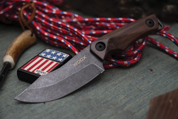 WOOX Bad Boy Hunter Walnut Fixed Blade Knife D2 Steel