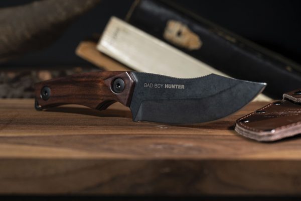 WOOX Bad Boy Hunter Walnut Fixed Blade Knife D2 Steel